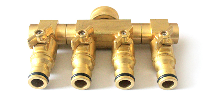 Duty Месинг 4 Way Hose Manifold Hose Pipe Adapter